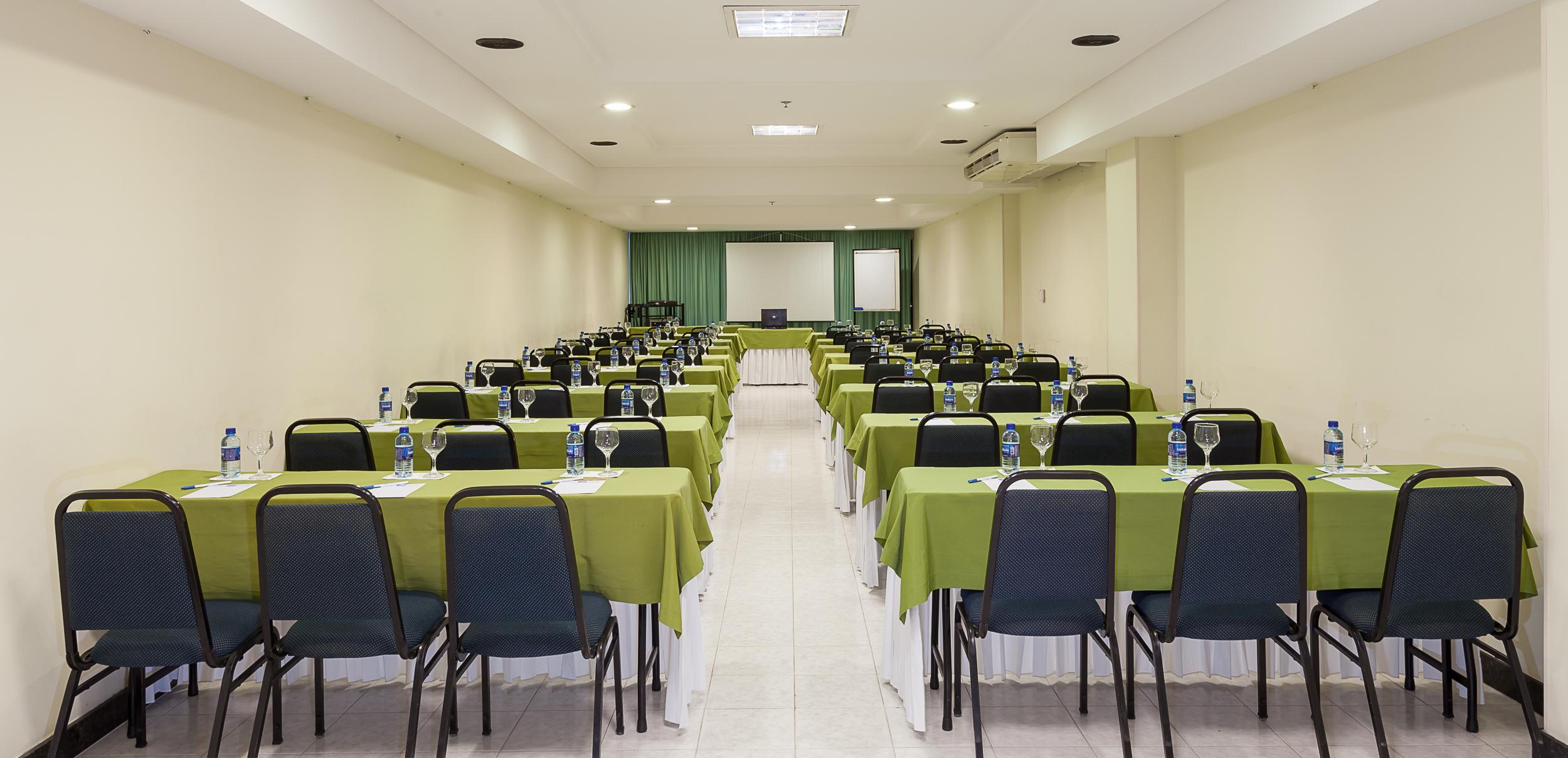 Hotel Euro Suite Recife Boa Viagem By Nacional Inn Exterior photo